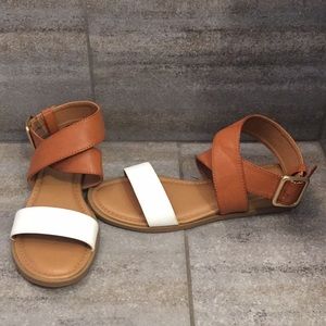 Maurices Sandals